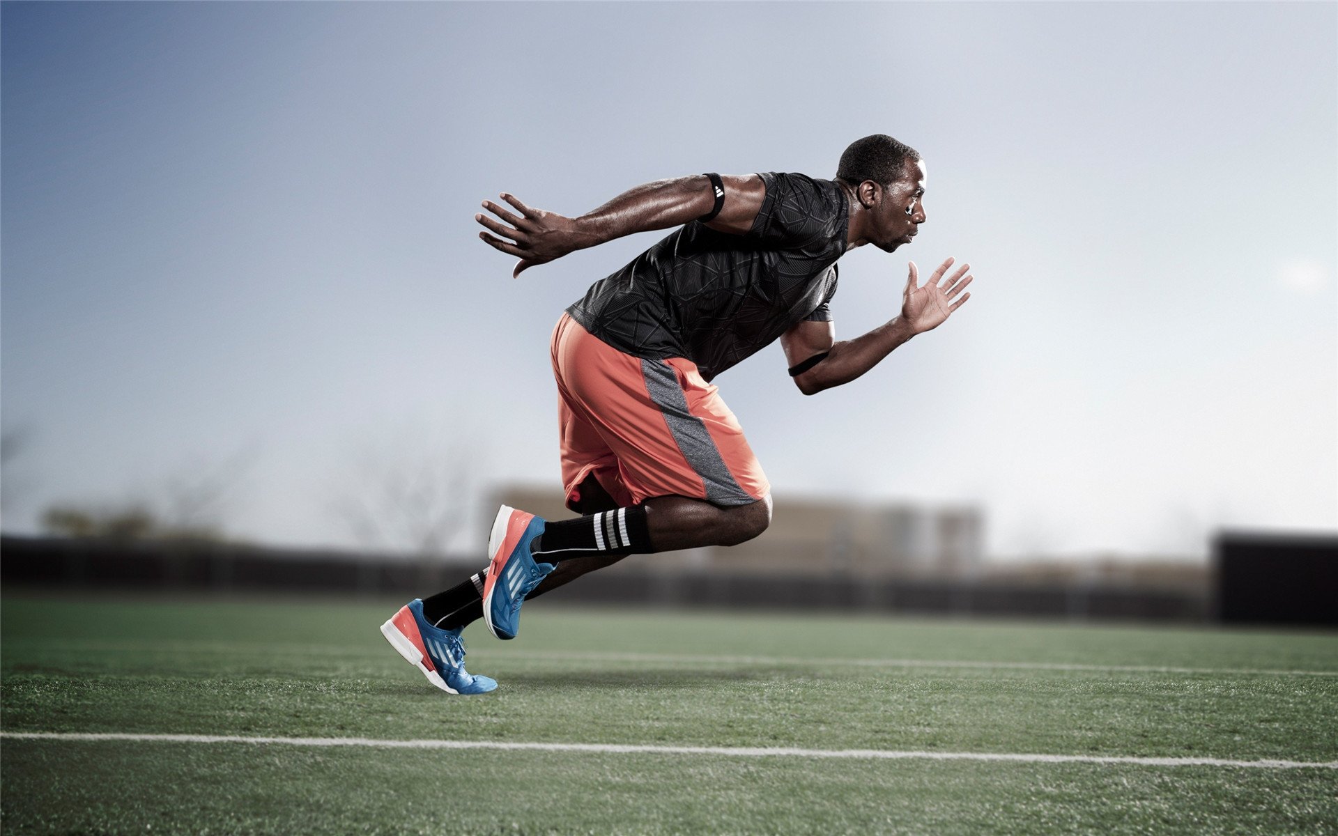 惊艳定胜：王强最后秒钟三分，点燃全场！